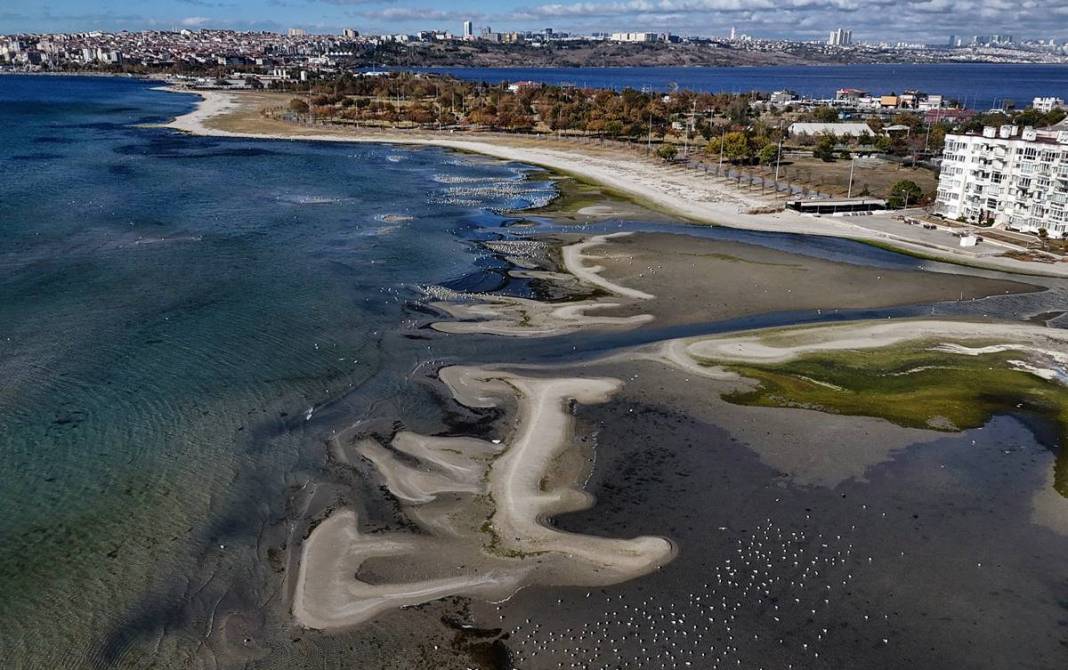 O kentte endişelendiren görüntü: Balıkçılar avlanmaya çıkamadı! Bu kadarı daha önce yaşanmadı 17